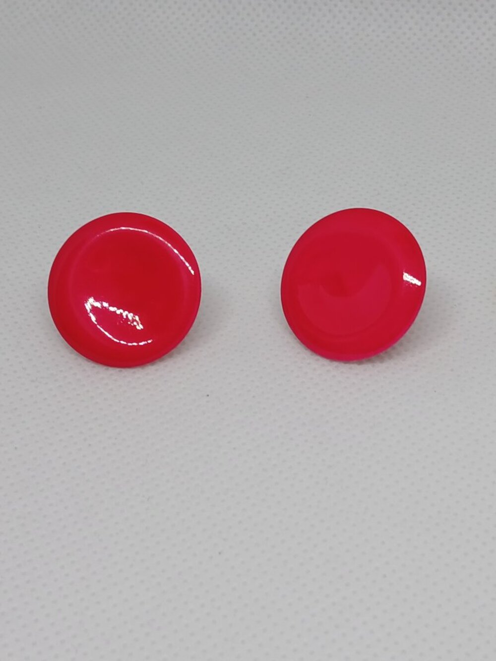 Glossy Pink Round Button Style Metal Stud Earrings Vintage Costume Jewelry #102